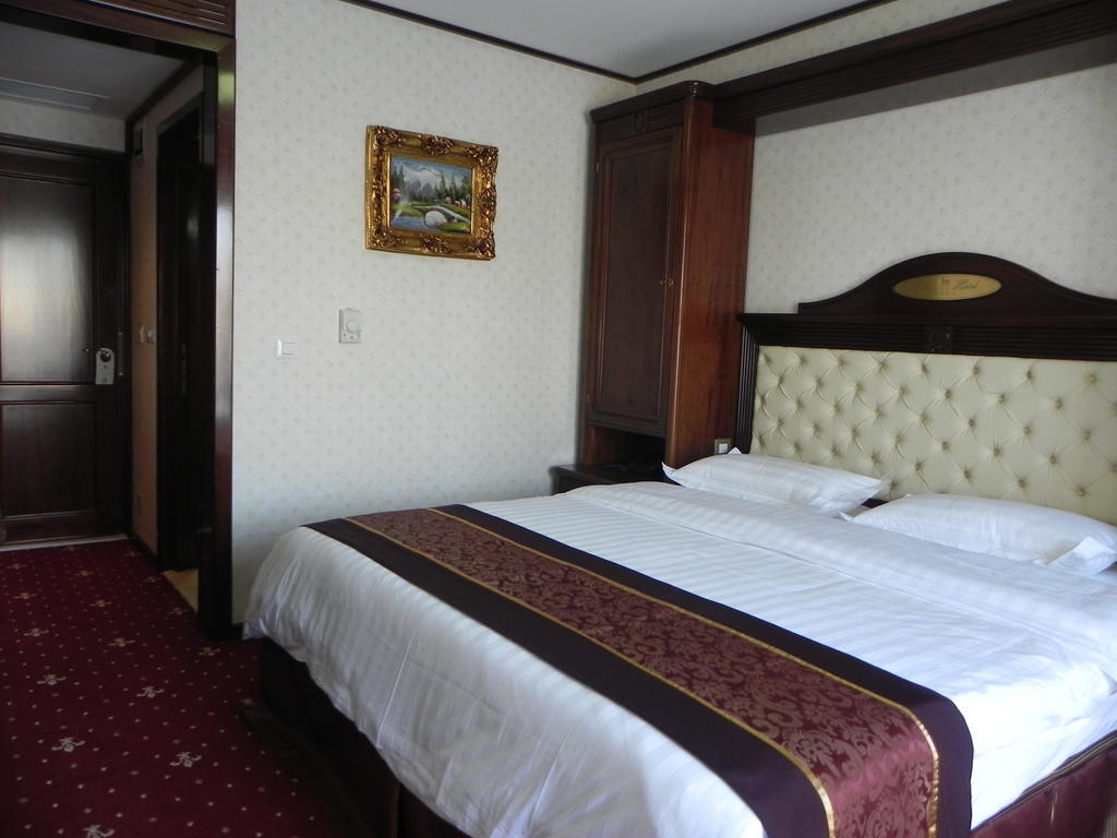 Hestia Hotel Calarasi  Room photo